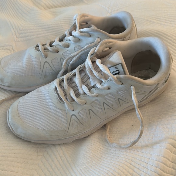 Varsity Shoes Size 7 Varsity Cheer Shoes Poshmark